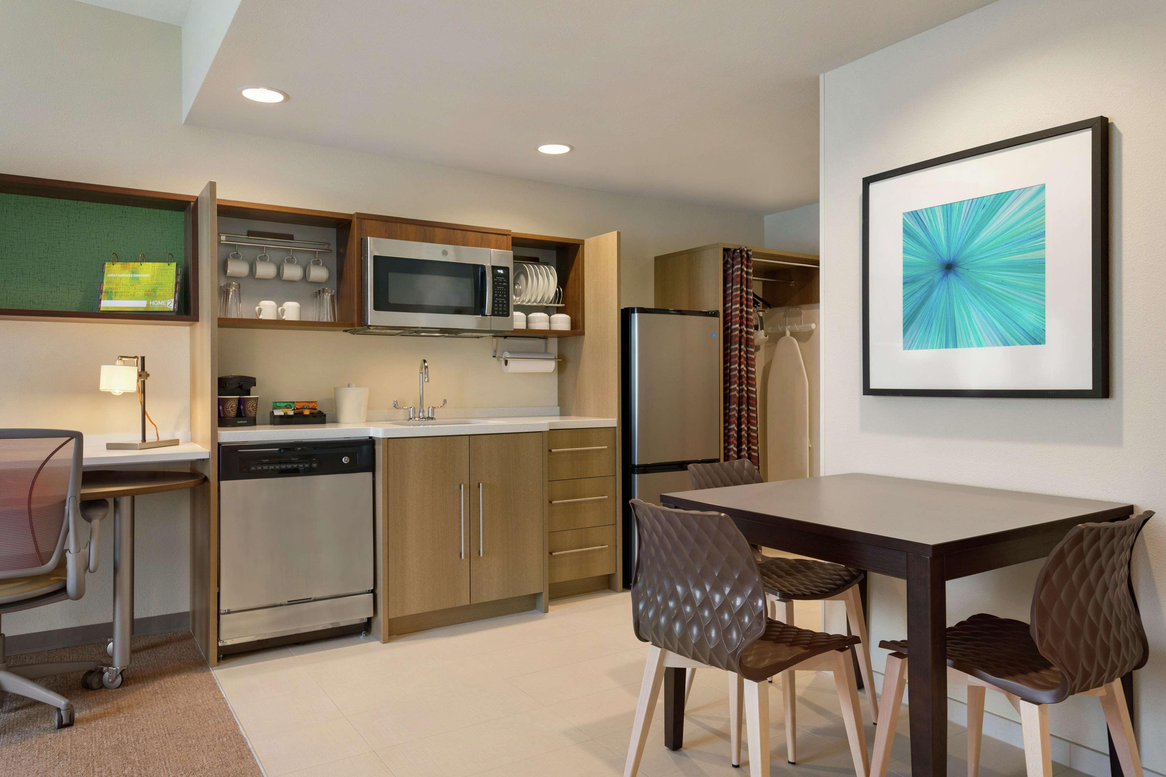 Home2 Suites By Hilton Frederick Exterior foto